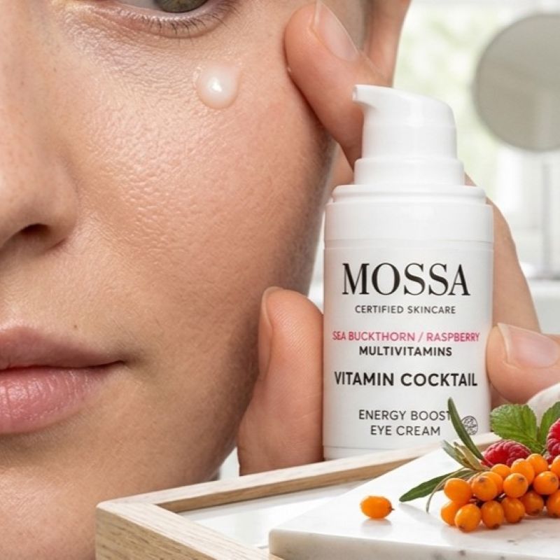 vitamin siero occhi mossa